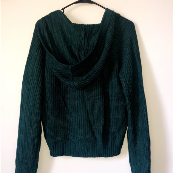 Hooded sweater with lace tie NWOT - Picture 3 of 4